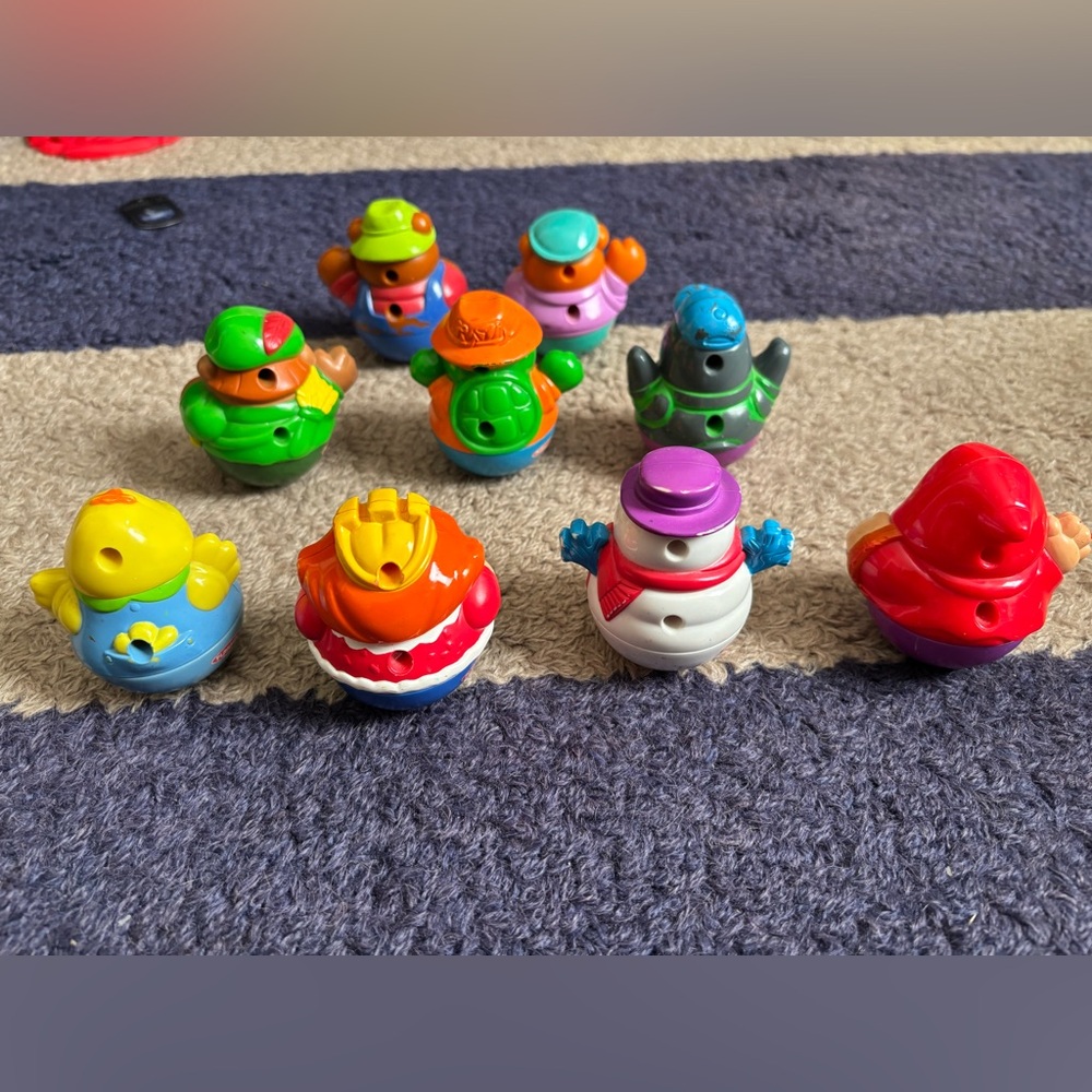 Weebles/Woobles 9-Piece Bundle — Post-2004, Hasbro Playskool Figures kids Toys - Picture 4 of 5